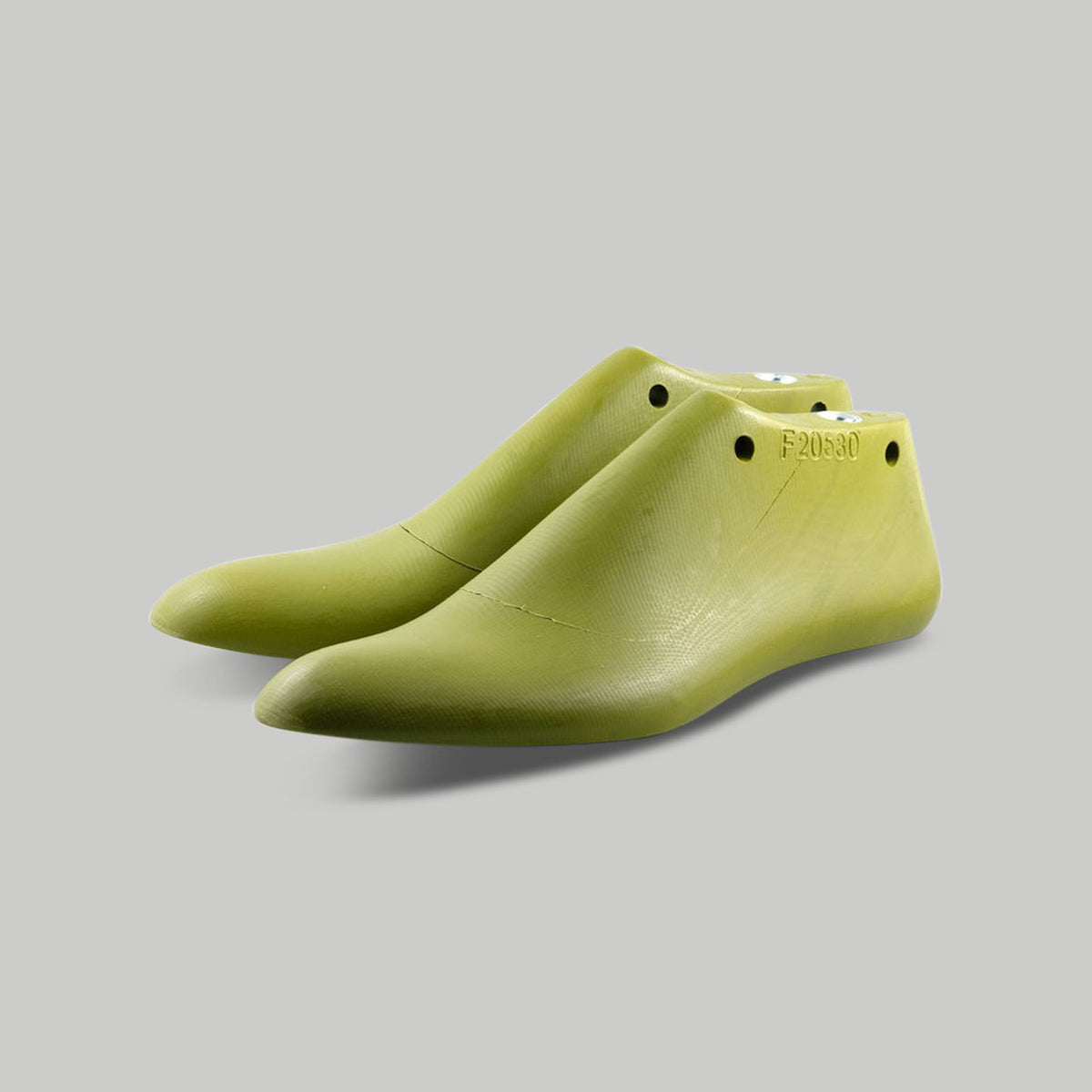 Classic Shoe Last Mens