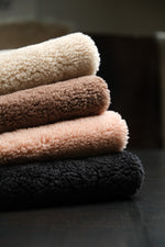 Load image into Gallery viewer, Curly Sheepskin
