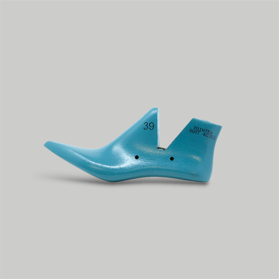 2.5" Pointed Boot Last / Women's