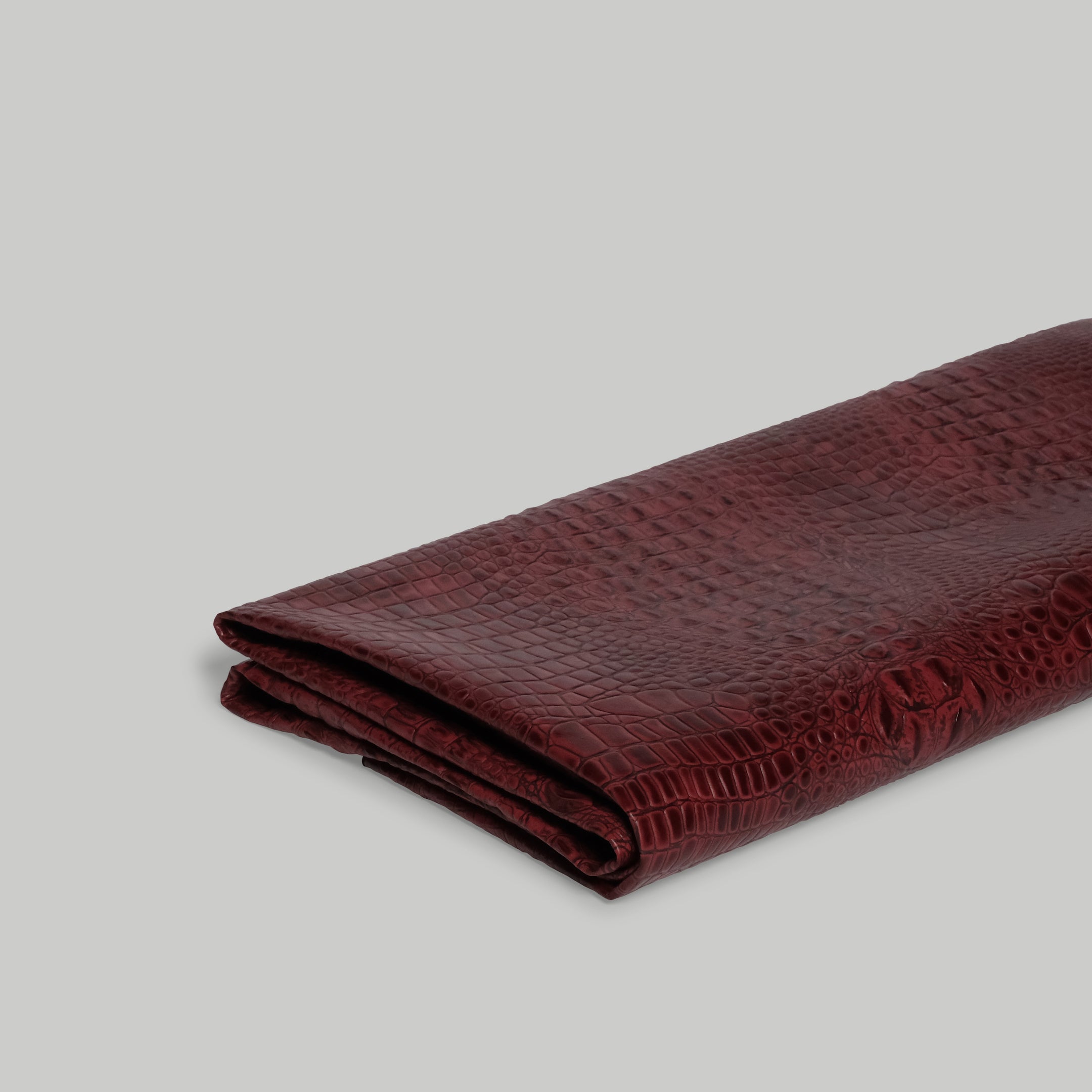 Italian Croco Embossed Cowhide / 8 COLOURS