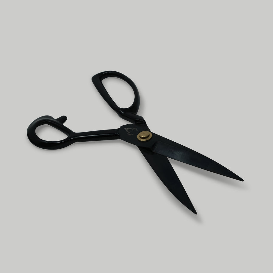 Lonsdale Leather Premium Black Edition Scissors