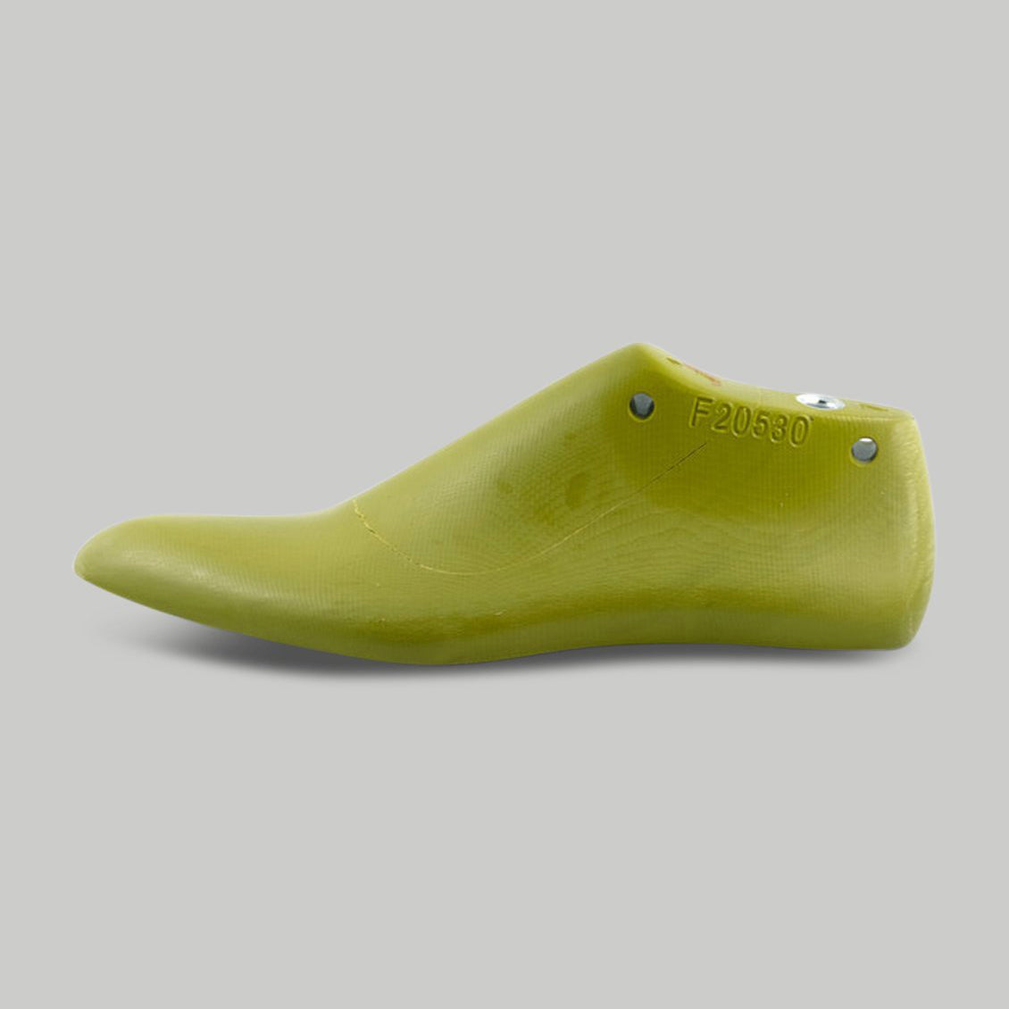 Classic Shoe Last / Mens