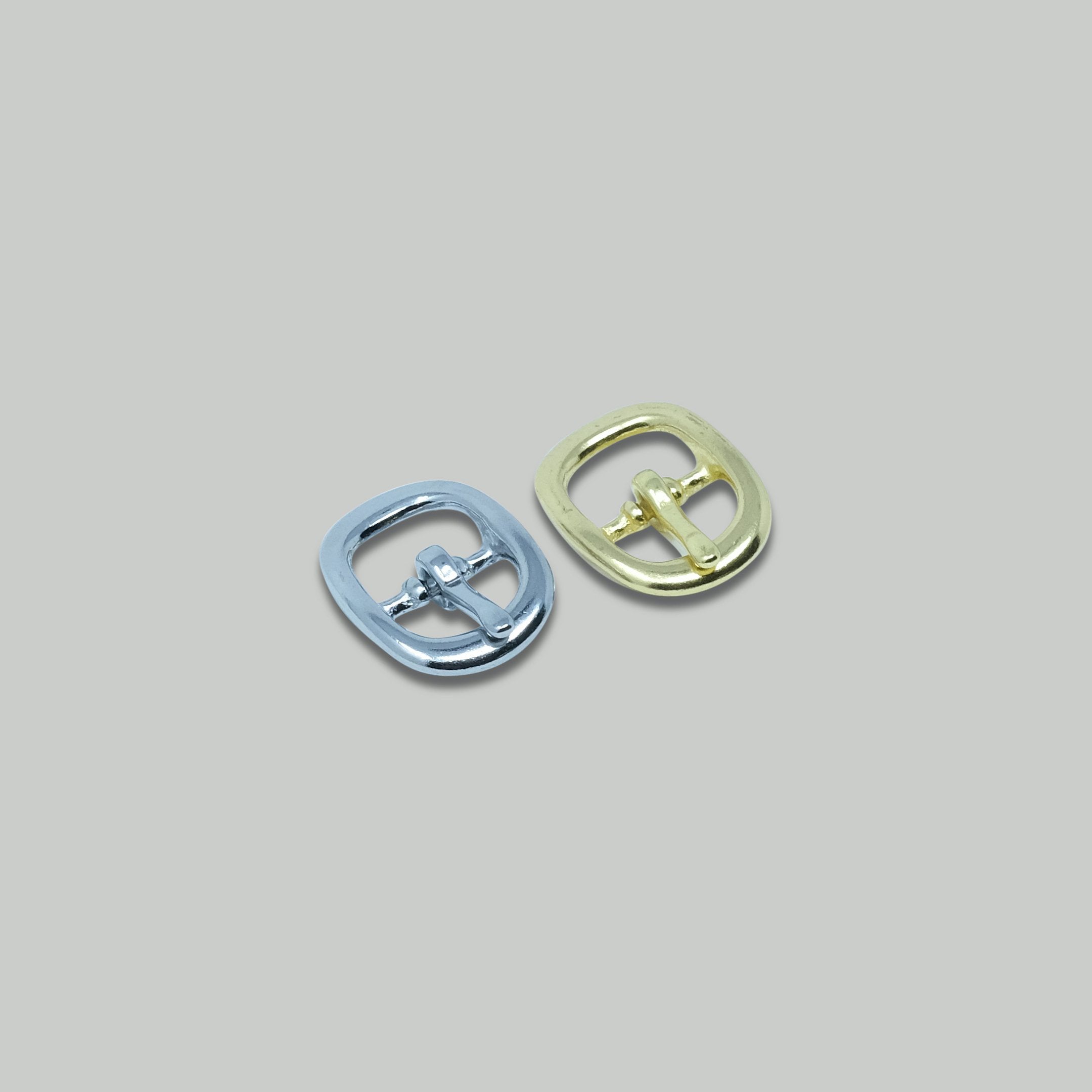 Curved Halter Buckle / 2 colours