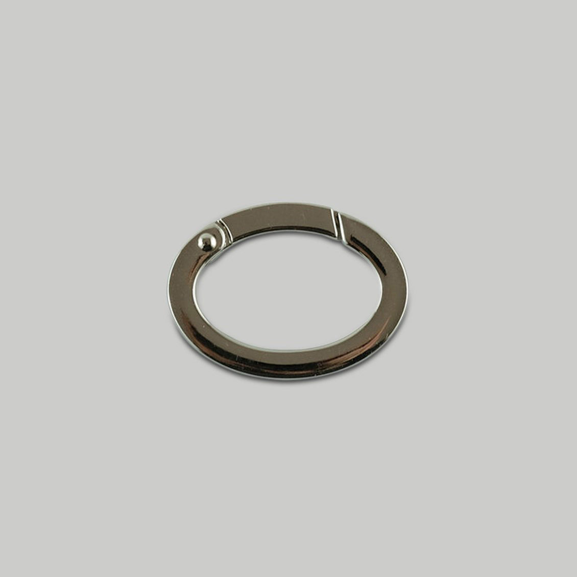 Spring Gate Oval Ring