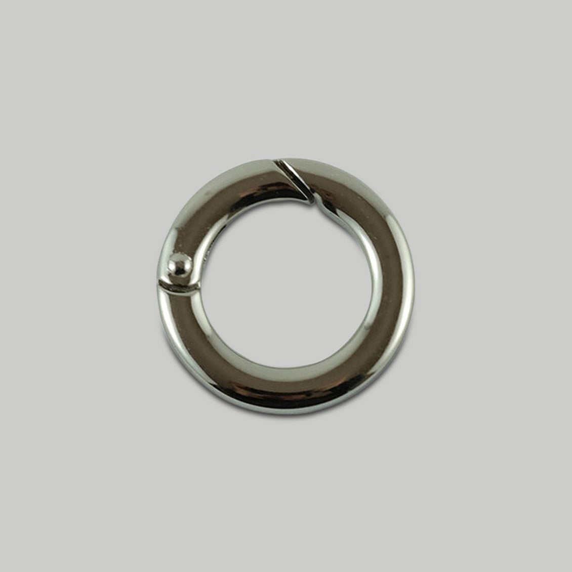 Flat Spring Gate Ring / 3 colours