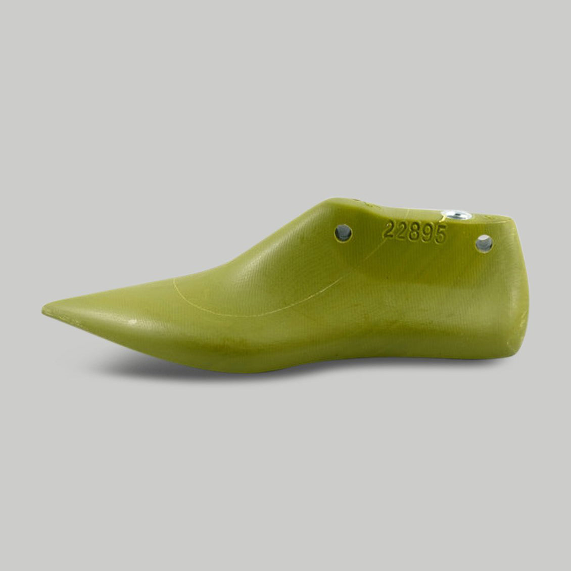 Manolo Blahnik Last / Women's