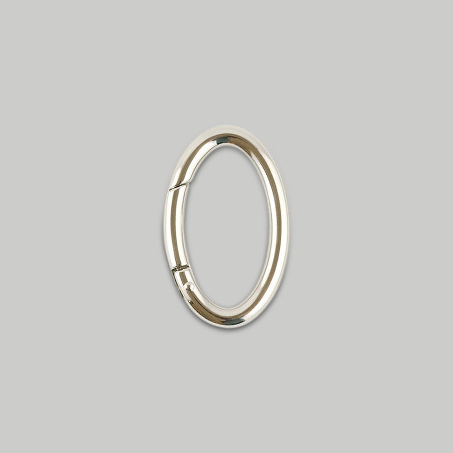 Oval Spring Gate Ring / 2 colours