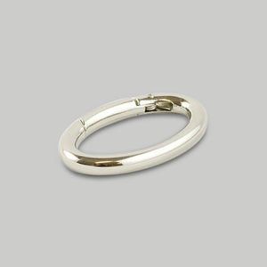 Oval Spring Gate Ring / 2 colours