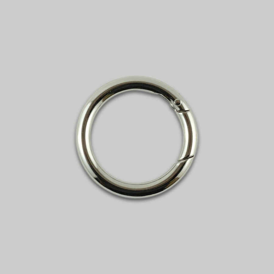 Spring Gate Ring / 3 colours
