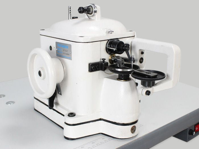 Techsew - 202 Industrial Fur / Sheepskin Sewing Machine